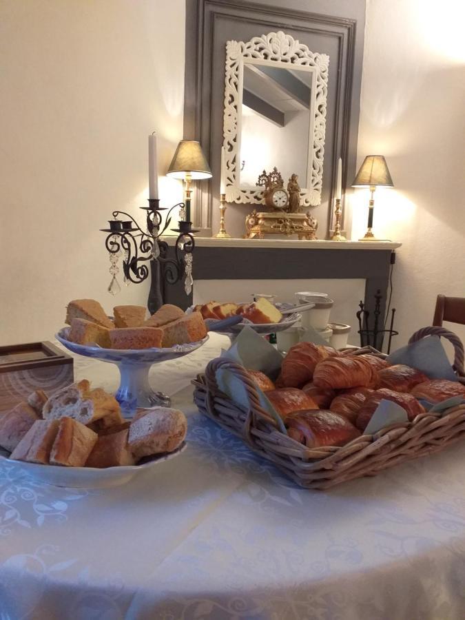 Montismaurelli Bed & Breakfast Montmoreau Exterior foto