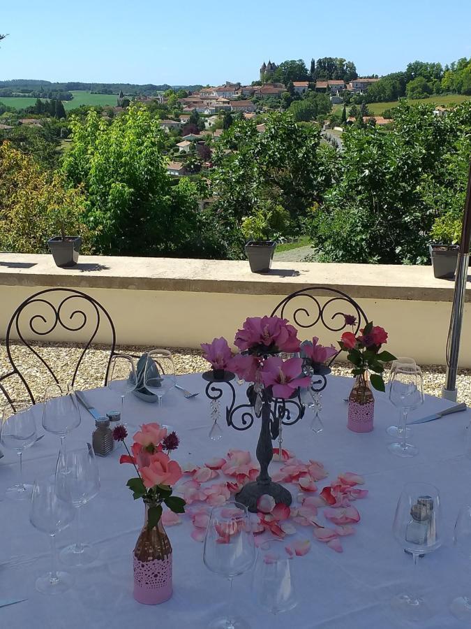Montismaurelli Bed & Breakfast Montmoreau Exterior foto